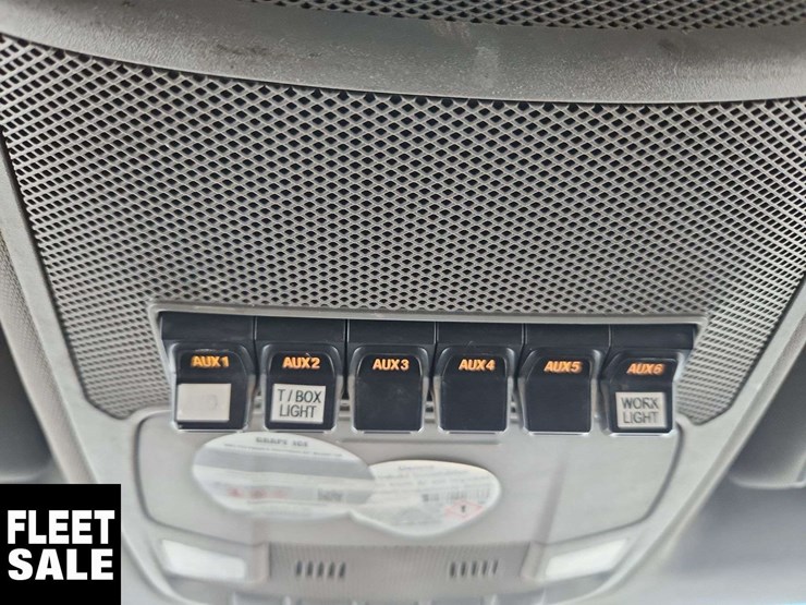 2017-ford-f550-image-23