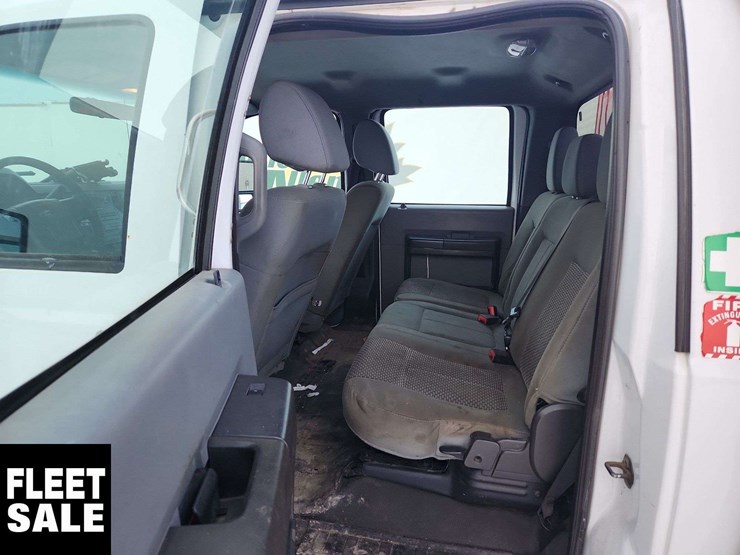 2011-ford-f550-image-15