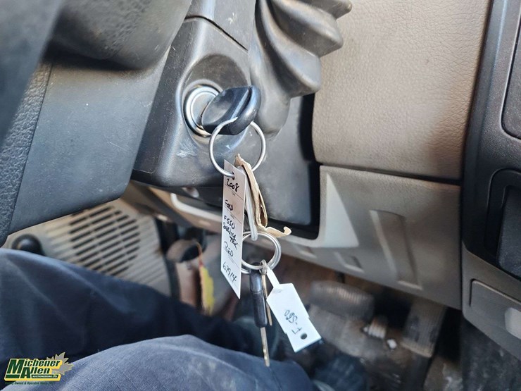 2008-ford-f550-image-24