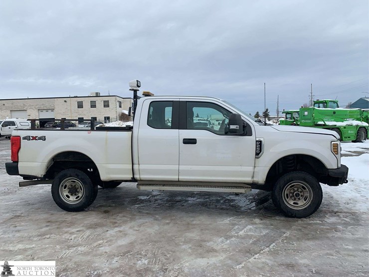 2019-ford-f250-image-11