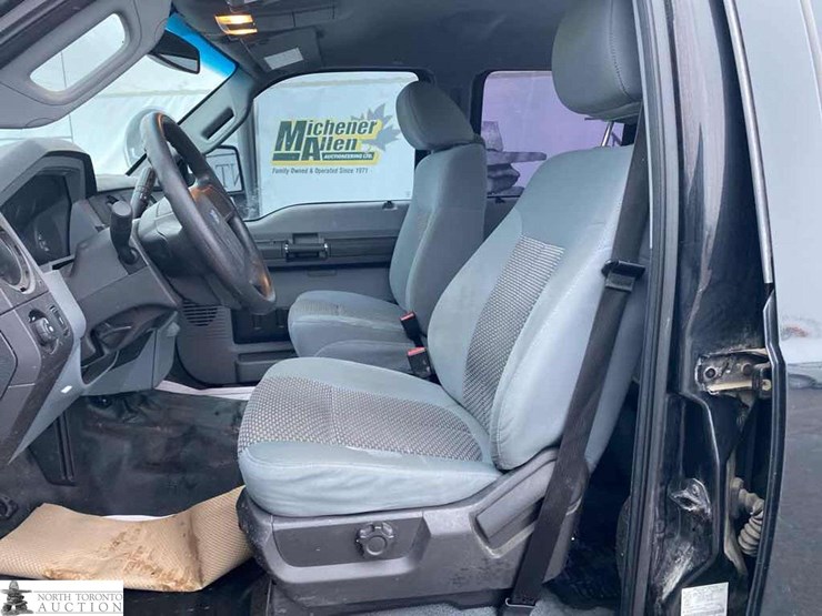 2013-ford-f250-image-25