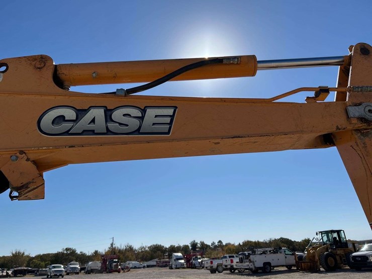 2016-case-cx55b-image-24