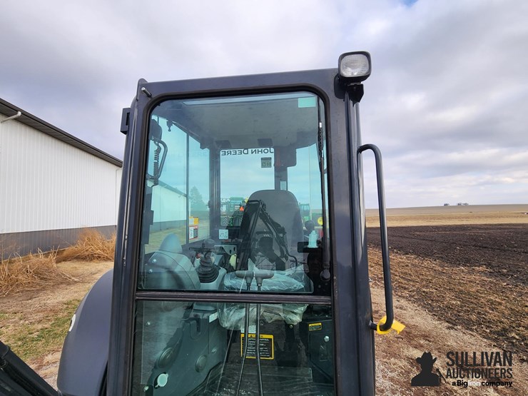 2020-deere-35g-image-10