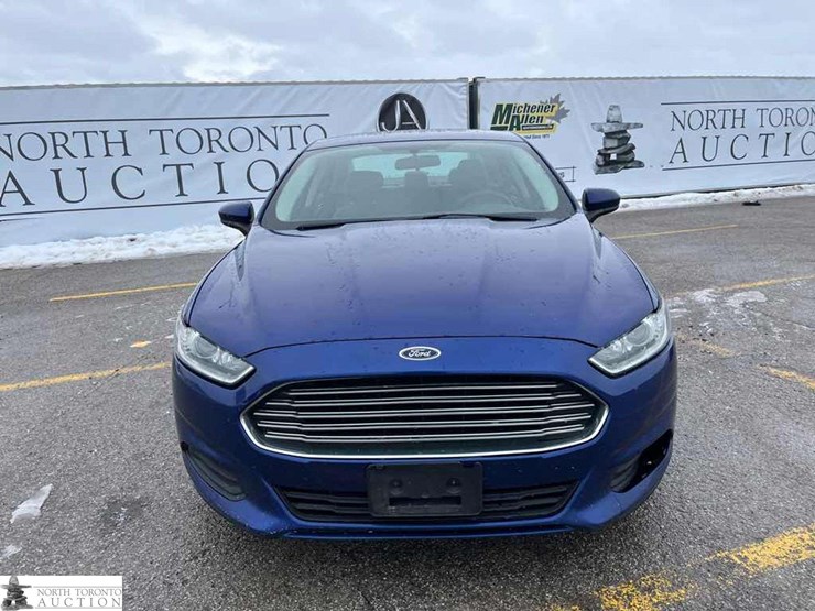 2015-ford-fusion-s-hybrid-image-2