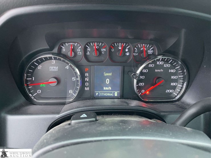 2016-chevrolet-silverado-1500-image-18