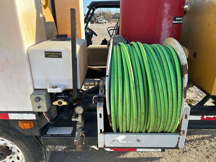 vermeer-vac-trailer-image-17