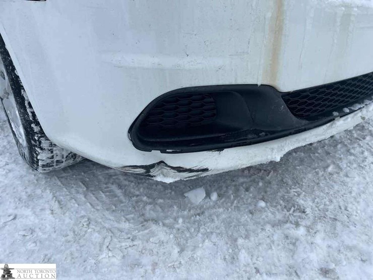 2015-ram-tradesman-image-24