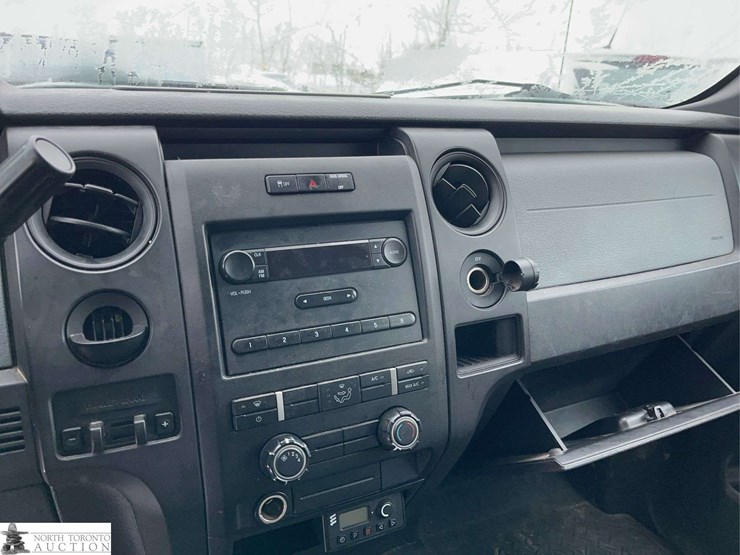 2011-ford-f150-image-13