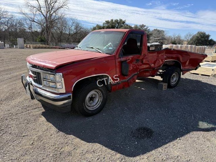 1996-gmc-sierra-1500-sle-image-1