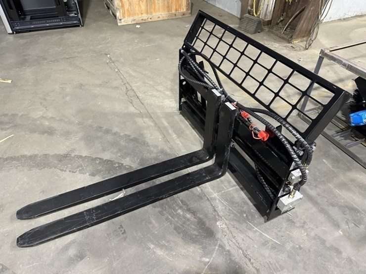 2025-mower-king-sa-fork-attachments,-qty.-8-image-1