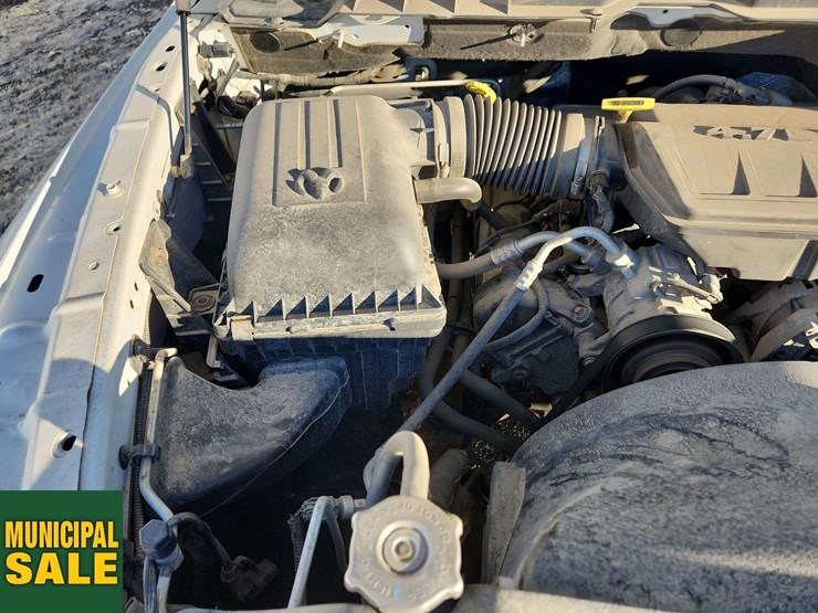 2011-dodge-1500-image-25