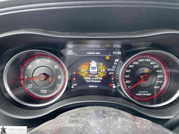 non-operable-2023-dodge-charger-police-image-12