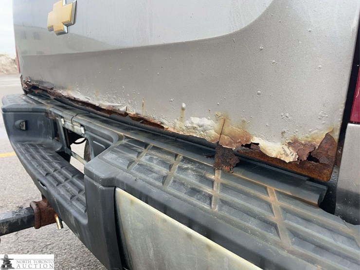 2013-chevrolet-silverado-1500-image-38