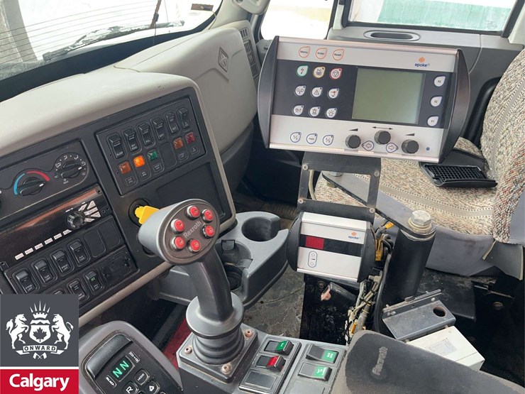 2019-international-workstar-7400-image-18