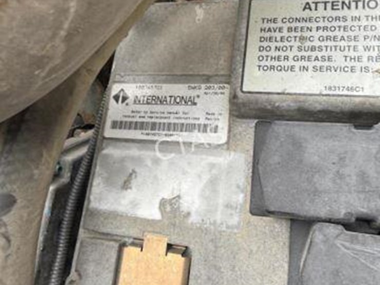 2000-international-4700-image-19