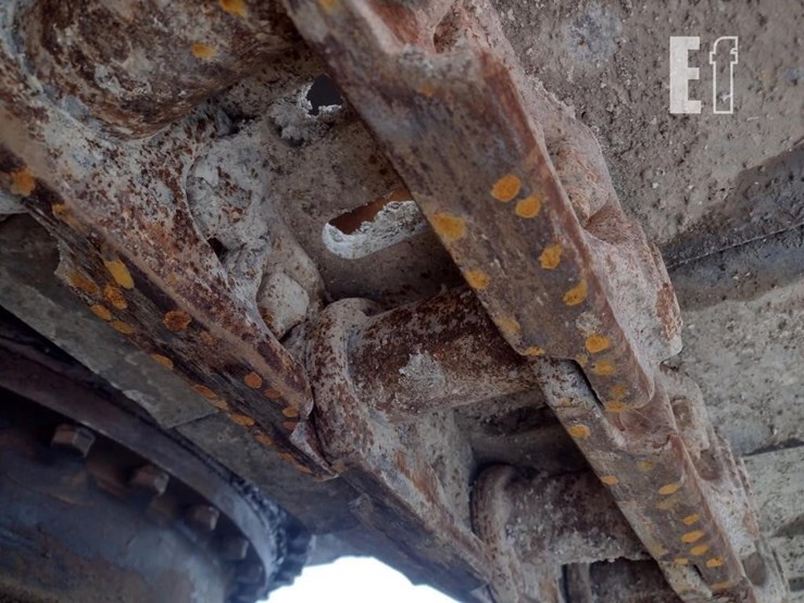 deere-350g-lc-image-28