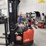 linde-electric-forklift-with-charger-non-operable-linde-ews40-4000-lbs-lbs-forklift-image-3