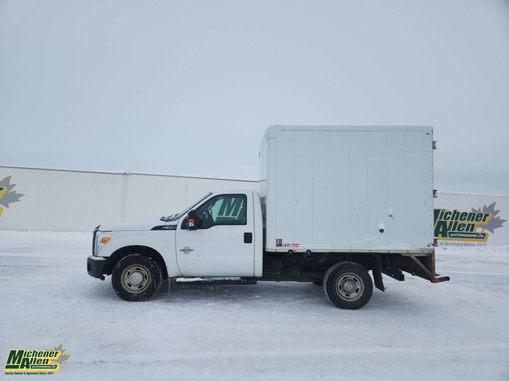 2014-ford-f350-image-6