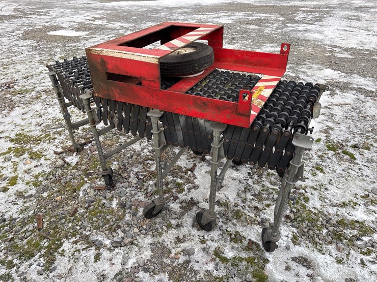 #6531-•-e1.-roller-conveyor-and-industrial-guard-image-5