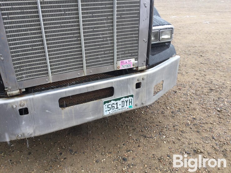 2005-kenworth-t800b-image-19