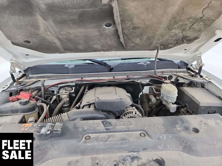 2011-chevrolet-silverado-1500-image-31