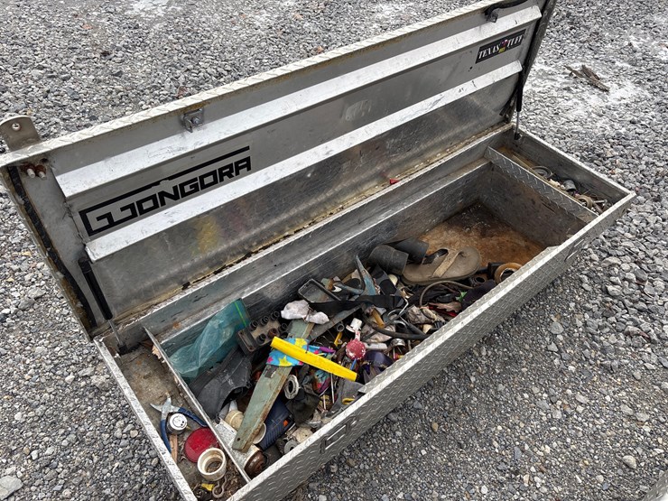 #6537-•-d1.-aluminum-diamond-plate-truck-box-image-4