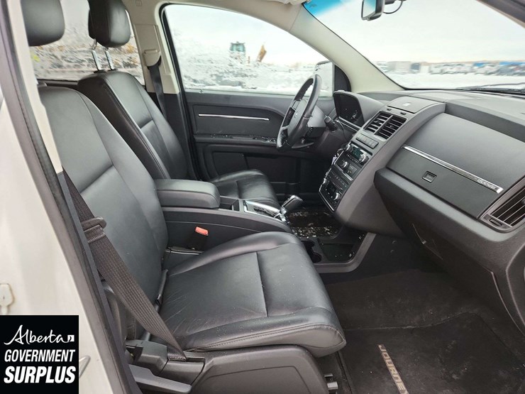 2010-dodge-journey-r/t-image-18