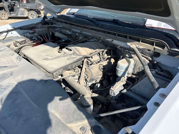 2016-chevrolet-silverado-1500-image-8