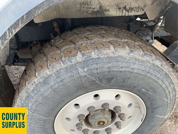 2016-western-star-4900-image-13