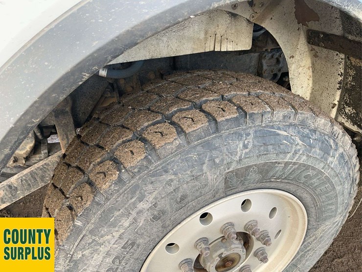 2016-western-star-4900-image-10