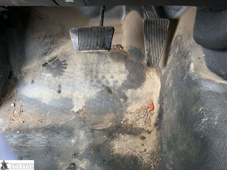 2018-dodge-1500-image-24