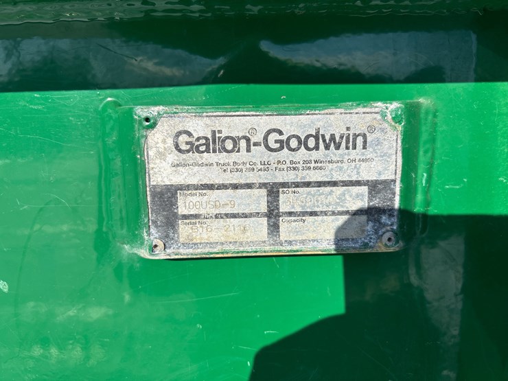 2017-ford-f550-image-25