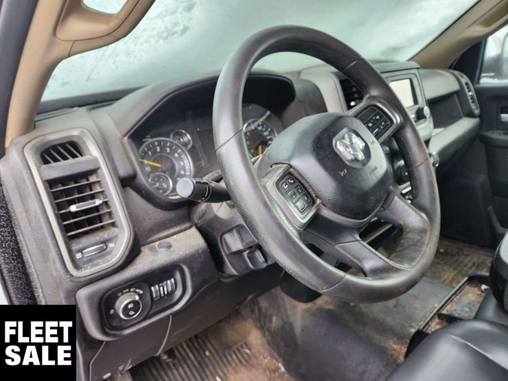 2019-dodge-2500-image-12