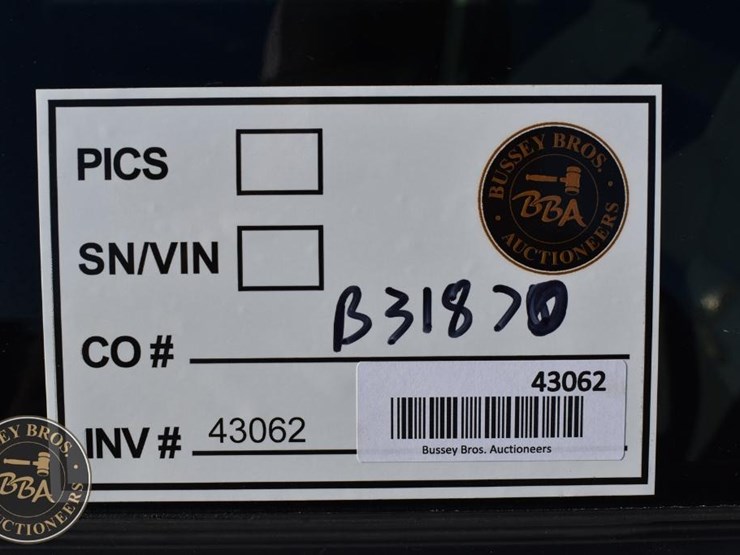 2014-chevrolet-silverado-1500-lt-image-38