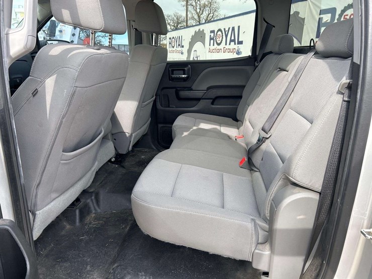 2018-chevrolet-silverado-1500-image-19