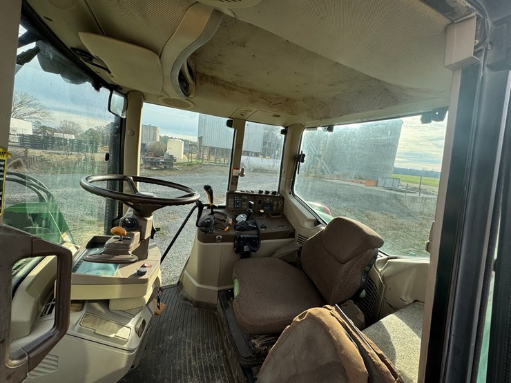 2023-john-deere-6420-image-5