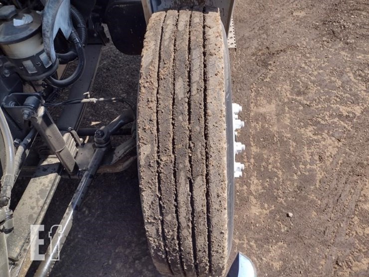 ford-f750-xl-image-24