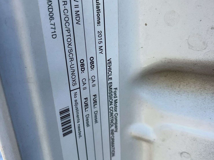 2015-ford-f350-image-16