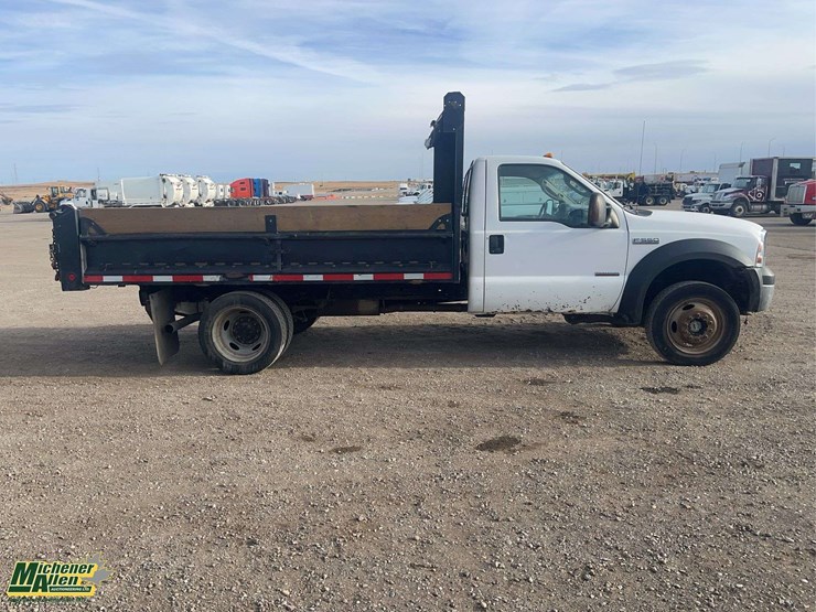 2005-ford-f550-image-7