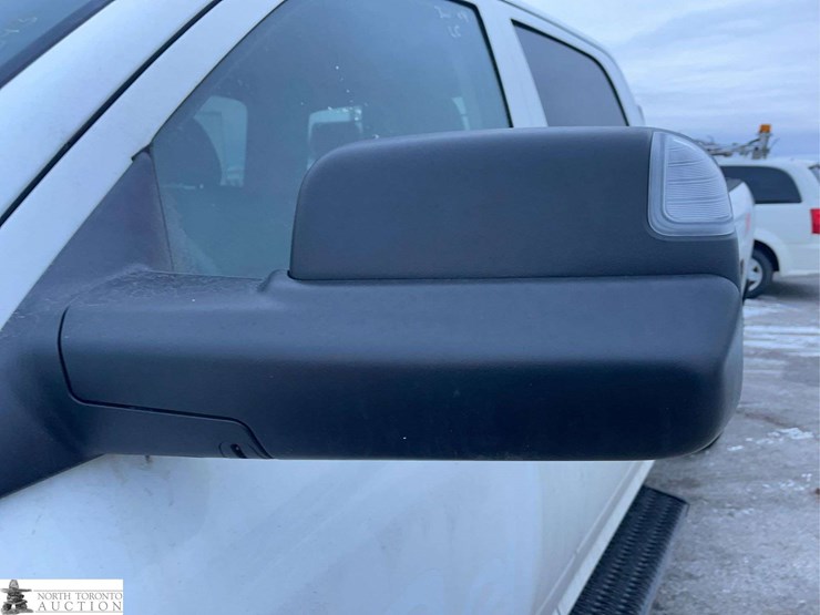 2015-dodge-2500-image-42