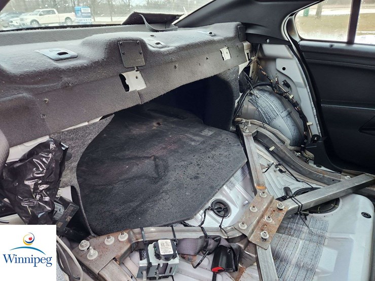 2014-ford-taurus-police-image-23