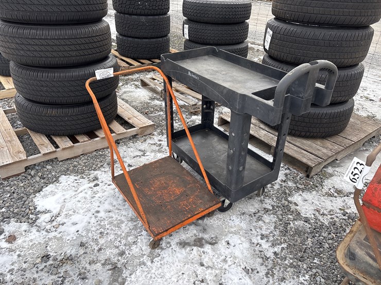 #6535-•-e1.-(2)-roll-carts-image-2