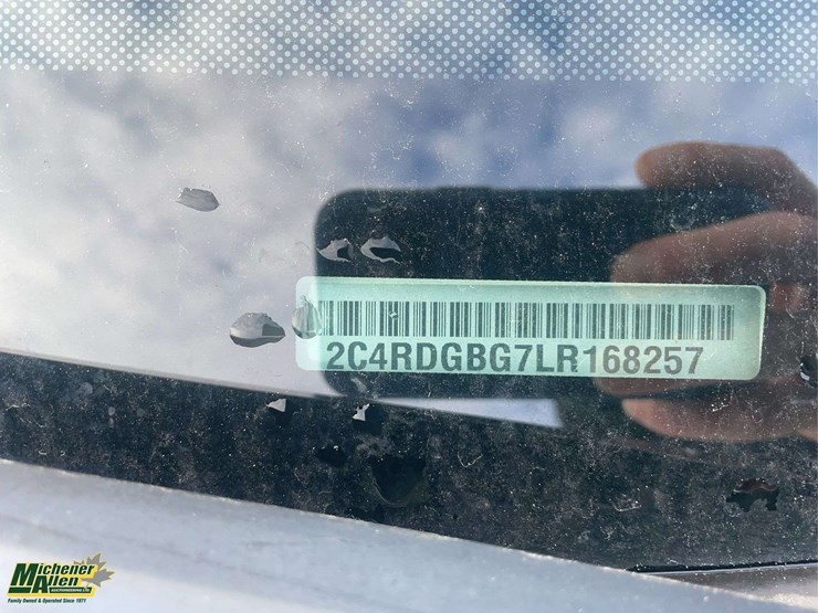 2020-dodge-grand-caravan-se-image-9