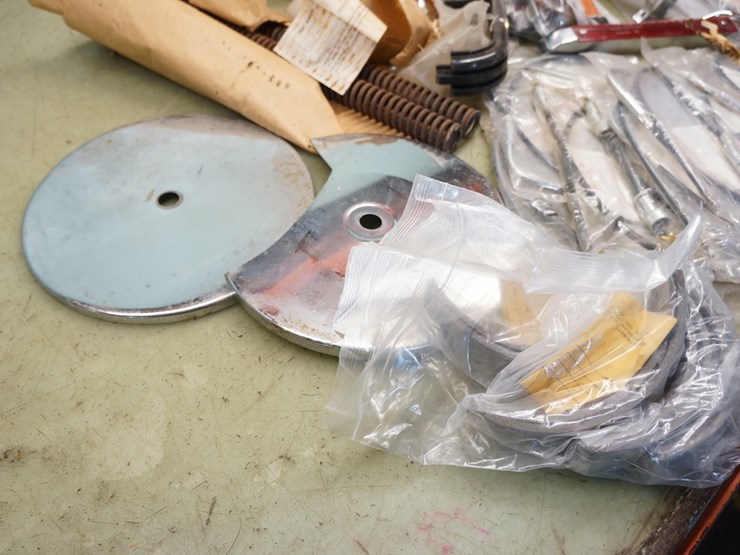 harley-davidson-miscellaneous-parts-lot-image-3