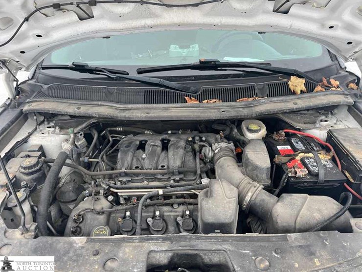 2018-ford-explorer-image-8