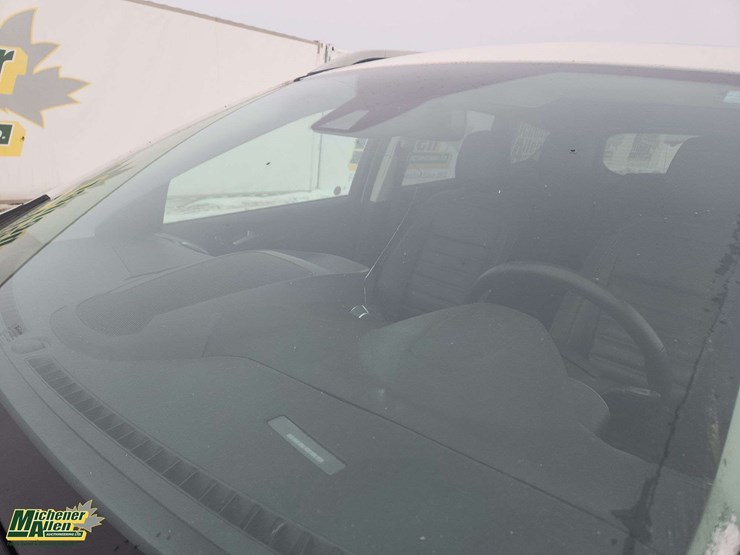 2018-ford-escape-titanium-image-35