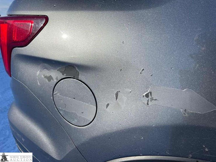 2019-ford-explorer-image-23