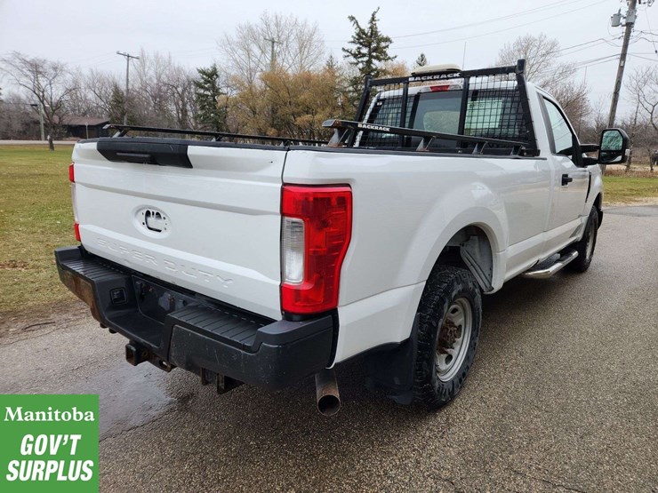 2017-ford-f250-image-4