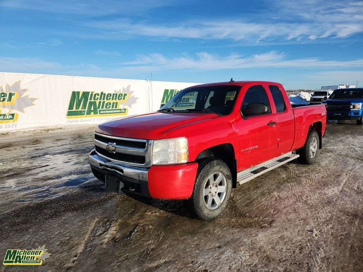 2009-chevrolet-silverado-1500-image-1