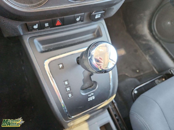 2009-jeep-compass-image-17